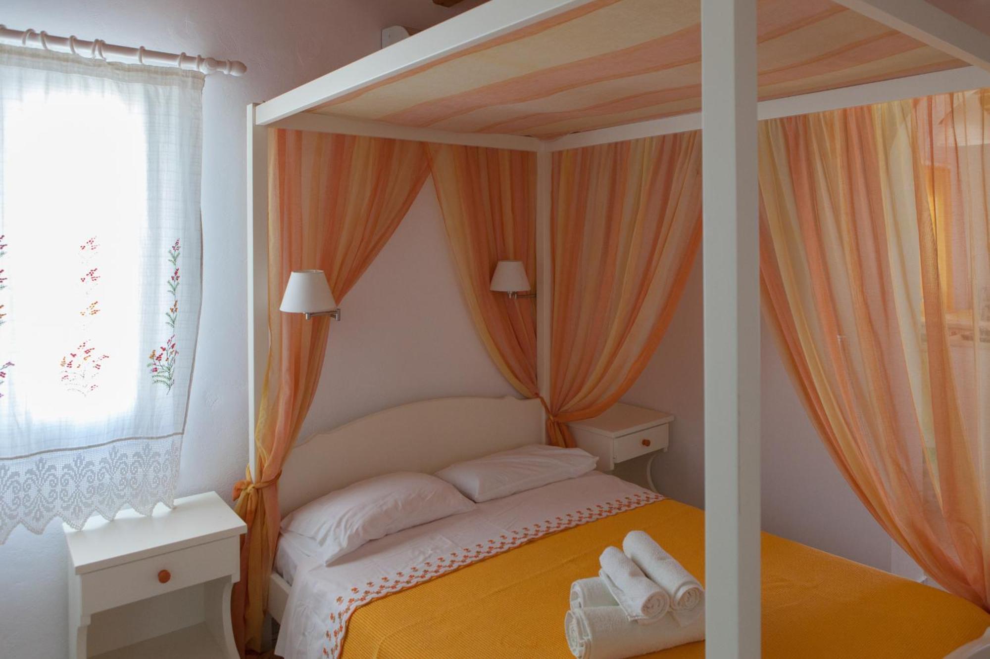 Ergina Summer Resort Antiparos Town Zimmer foto